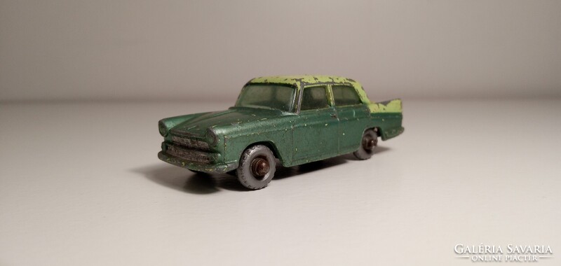 Matchbox Austin A55 Cambridge