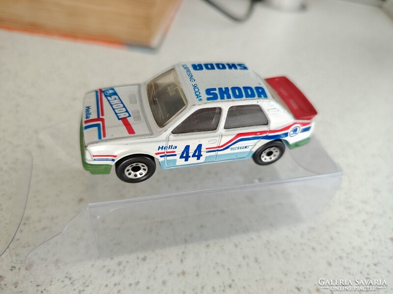 Matchbox Skoda 130 LR
