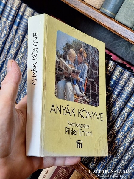 1985-RETRÓ-ANYÁK KÖNYVE