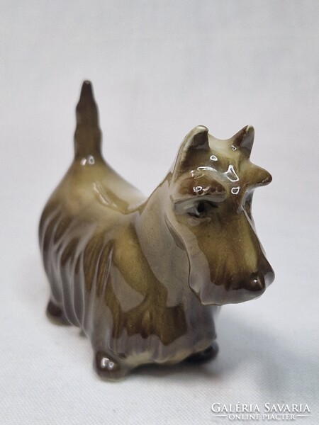 Ritka Őry Ferenc tervezte Zsolnay skót terrier kutya porcelán figura hibátlan állapotban 6 cm. magas