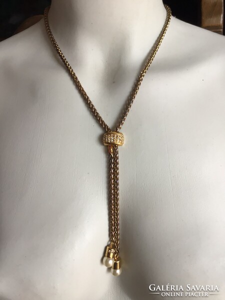 Interesting Beaded and Gemstone Necklace (17)
