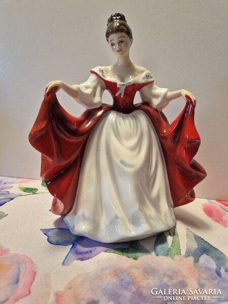 Sara - Nagyobb méretű, Royal Doulton ( Angol ) meseszép porcelán-hölgy