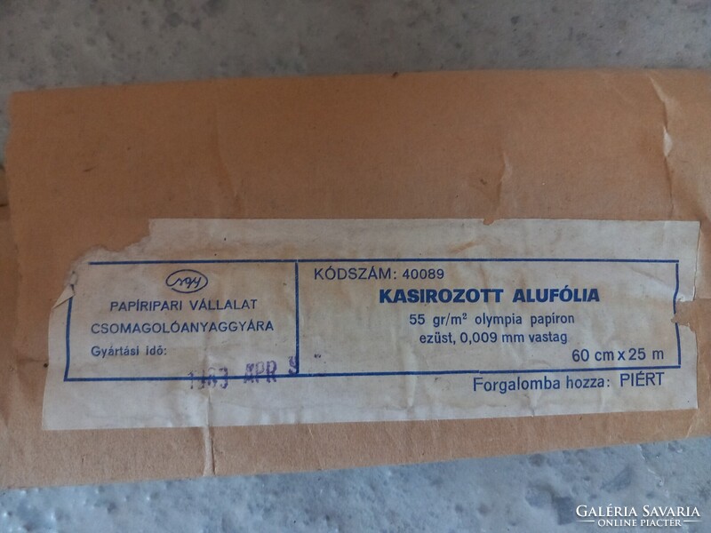 KASÍROZOTT EZÜST alufólia, eredeti Papíripari Vállalat / PIÉRT csomagolás és a címke