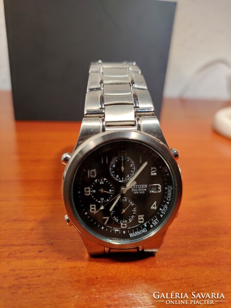 For sale a new Citizen Eco Drive men's wristwatch!