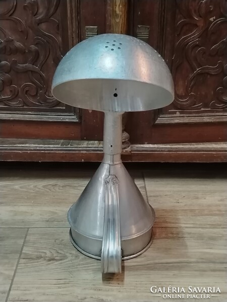 Hatalmas szűrőkanál-asztali lámpa ( üzemi konyha méret )