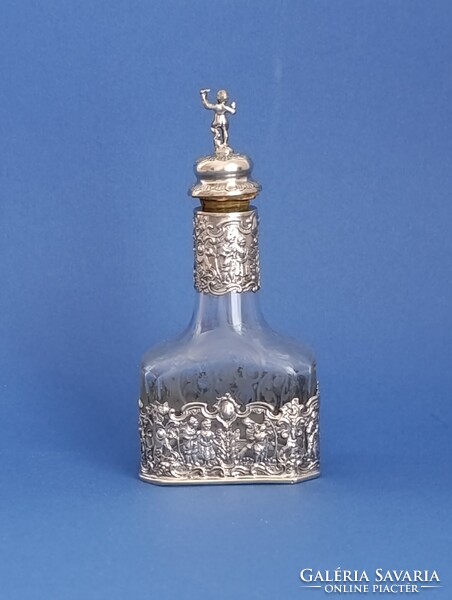 Hanau Storck&Sinsheimer ezüst gyógyszeres vagy likőrös üveg, Memento mori, 1890-1900