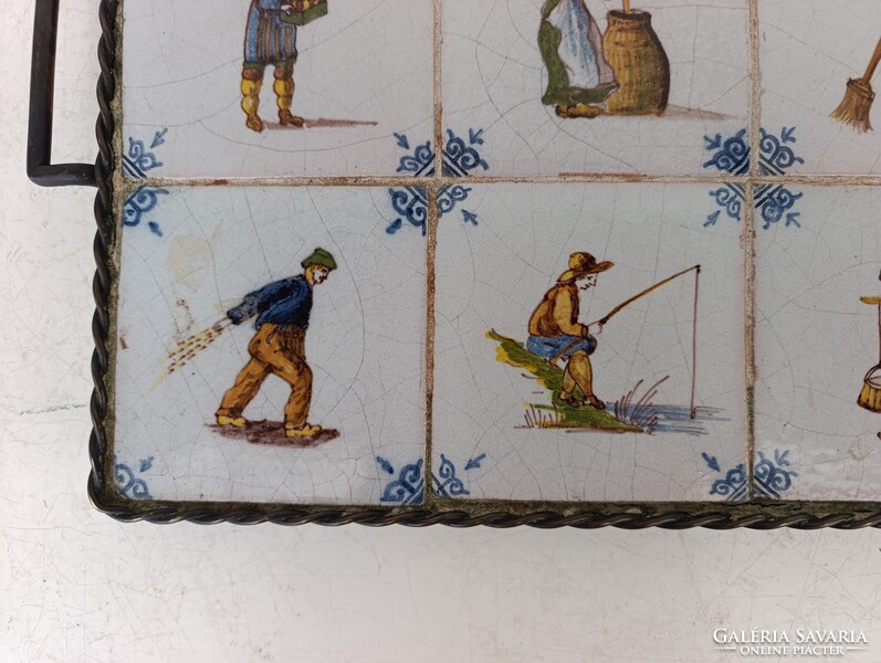 Antik csempe konyhai eszköz tálca 12 színes delft porcelán bronz szerelékkel munka motívum 361 7543