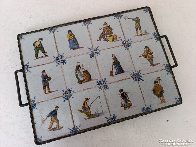 Antik csempe konyhai eszköz tálca 12 színes delft porcelán bronz szerelékkel munka motívum 361 7543