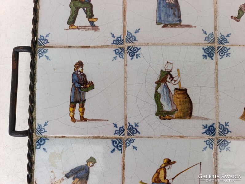 Antik csempe konyhai eszköz tálca 12 színes delft porcelán bronz szerelékkel munka motívum 361 7543