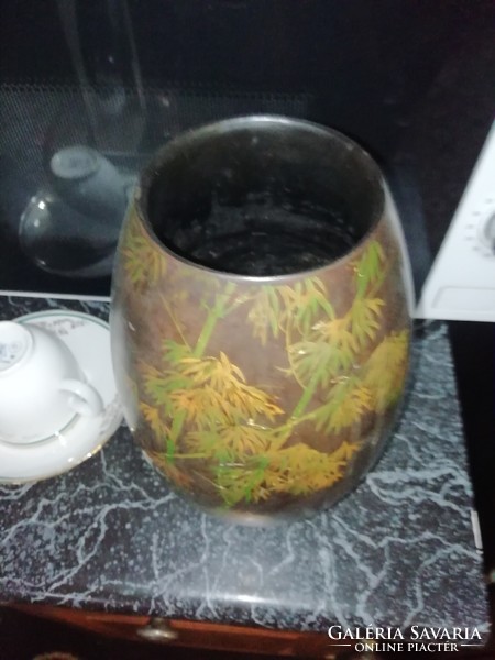 Vietnám jelzett váza hibátlan állapotban 22.5 cm