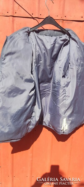 Eredeti NIKE férfi/fiú télikabát XS – alig használt