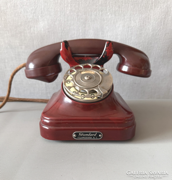 Ritka bordó CB 35 bakelit telefon - Standard - Magyar Királyi Posta jelzéssel (1935)