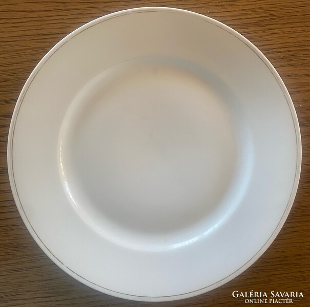 Zsolnay Plate