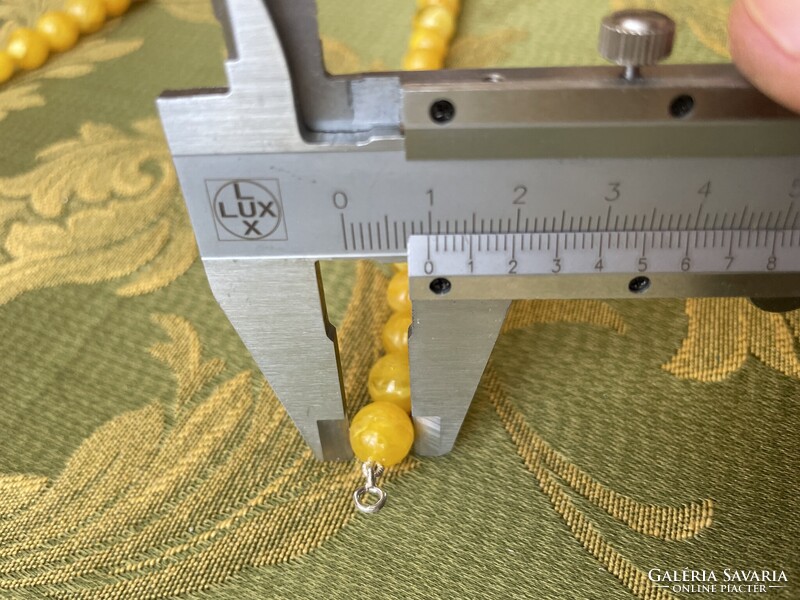 Antique Baltic pressed amber necklace – Re-stringed with new silver clasp! 61.5 g / 22.6 mm
