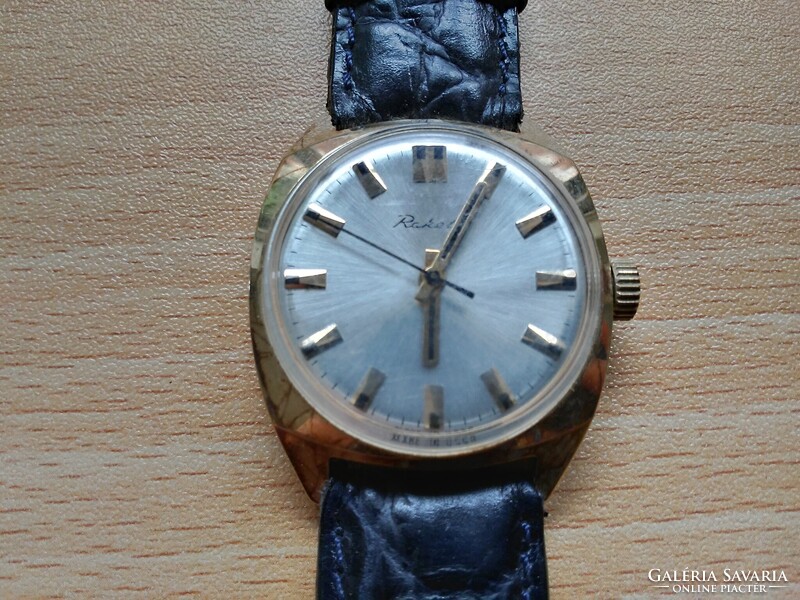 Raketa Russian wristwatch with strap. Good condition, working.