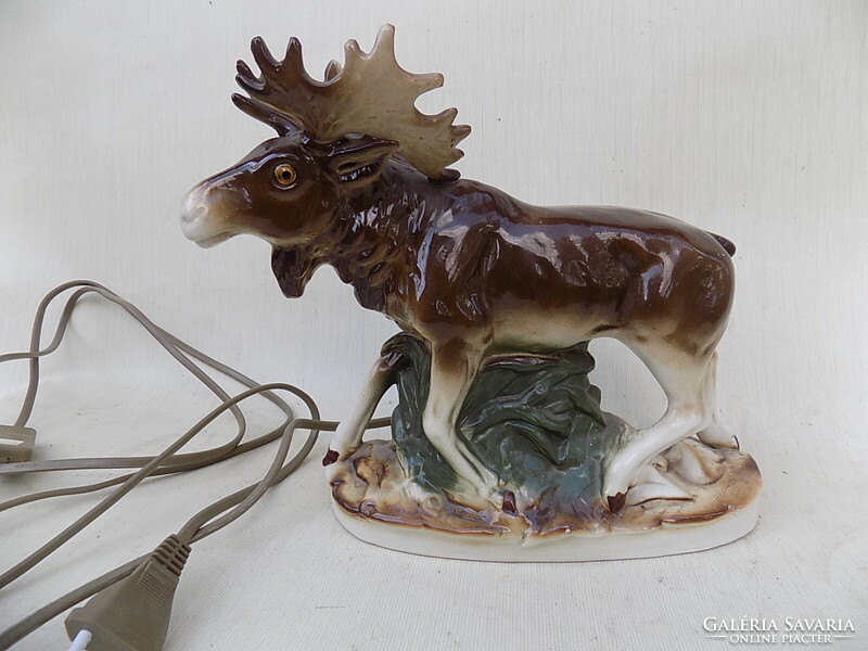 Porcelain reindeer night lamp. Good condition, working.