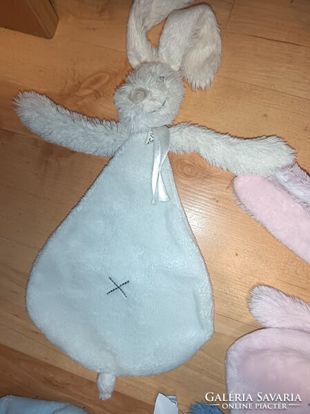 Nyuszis szundikendők 027. (Happy Horse) - Bunny naps 027.