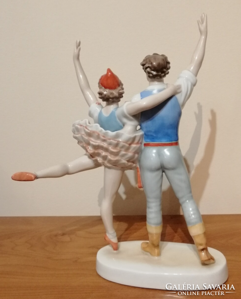 Herendi Párizs lángja figura