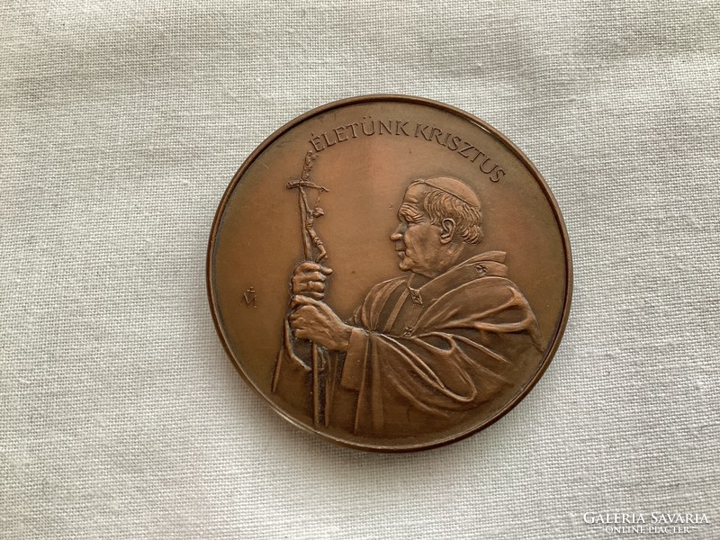Fritz Mihály : Életünk Krisztus bronz plakett .