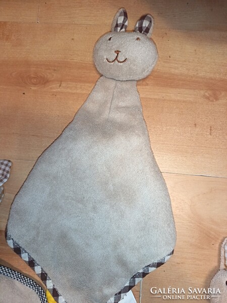 Nyuszis szundikendők 024. - Bunny naps 024.