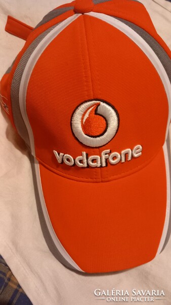 Forma 1 , Vodafone McLaren  Mercedes csapat/pilóta sapka (2010-2013 ) , Lewis Hamilton  , gyűjtői db