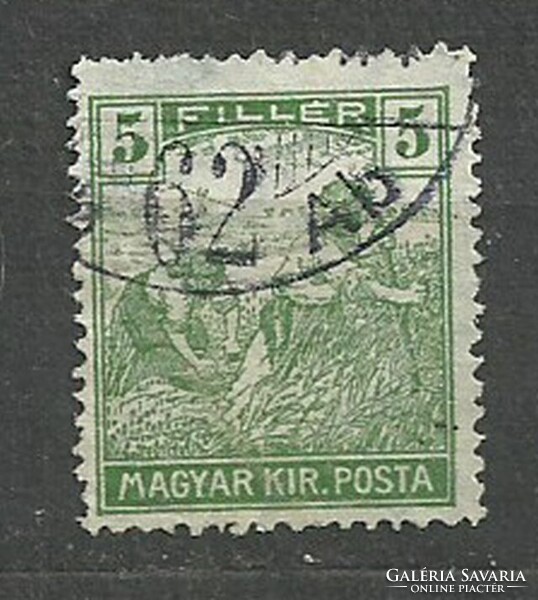 Arató 5 F